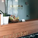 Akrothea & Lounge *