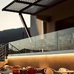 Akrothea & Lounge Τρίπολη
