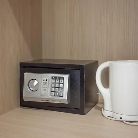 酒店 Akrothea & Lounge 特里波利斯