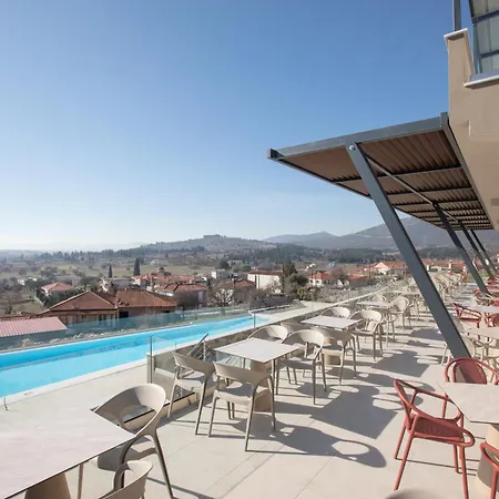 Akrothea & Lounge 特里波利斯