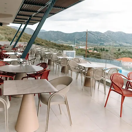 فندق Akrothea & Lounge
