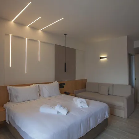 Akrothea Suites&lounge Hotel *