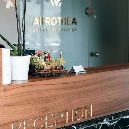 Akrothea & Lounge *