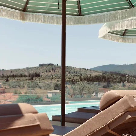 Akrothea & Lounge 酒店 *