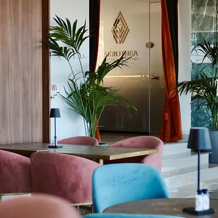 Akrothea & Lounge