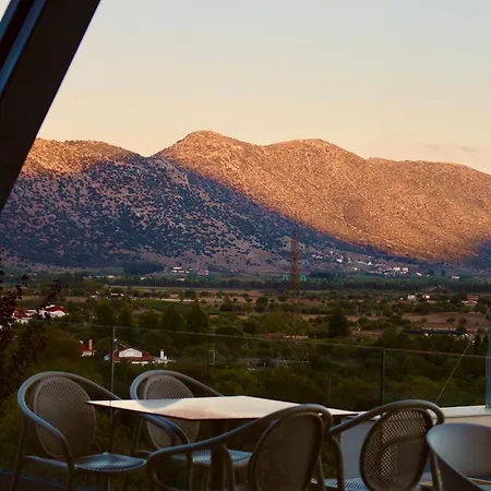 酒店 Akrothea & Lounge 特里波利斯