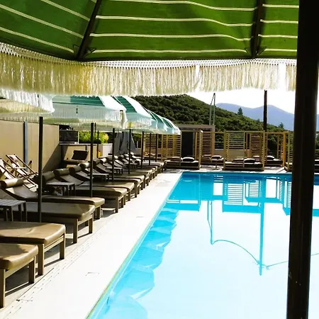 Hotel Akrothea & Lounge Tripoli