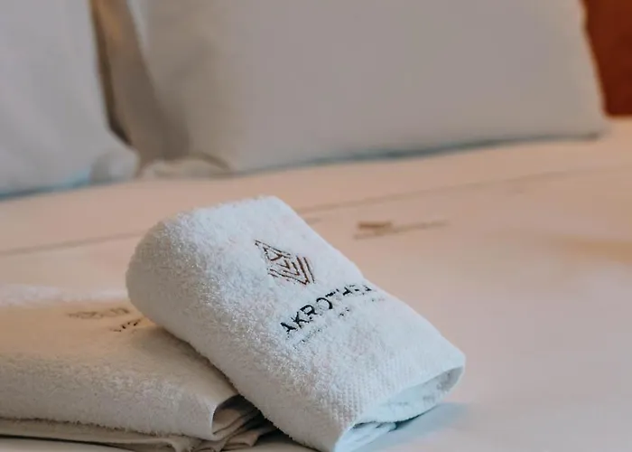 Szálloda Akrothea & Lounge *