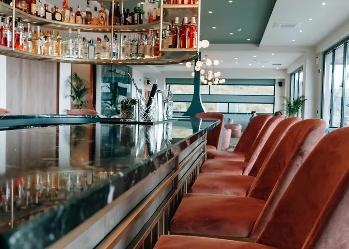 Hotel Akrothea & Lounge Trípoli