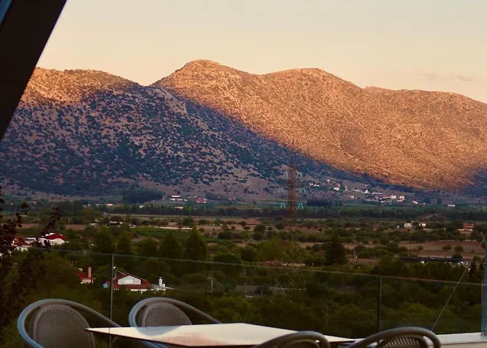 Hotel Akrothea & Lounge Trípoli