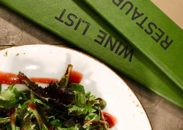 Akrothea & Lounge Hotel